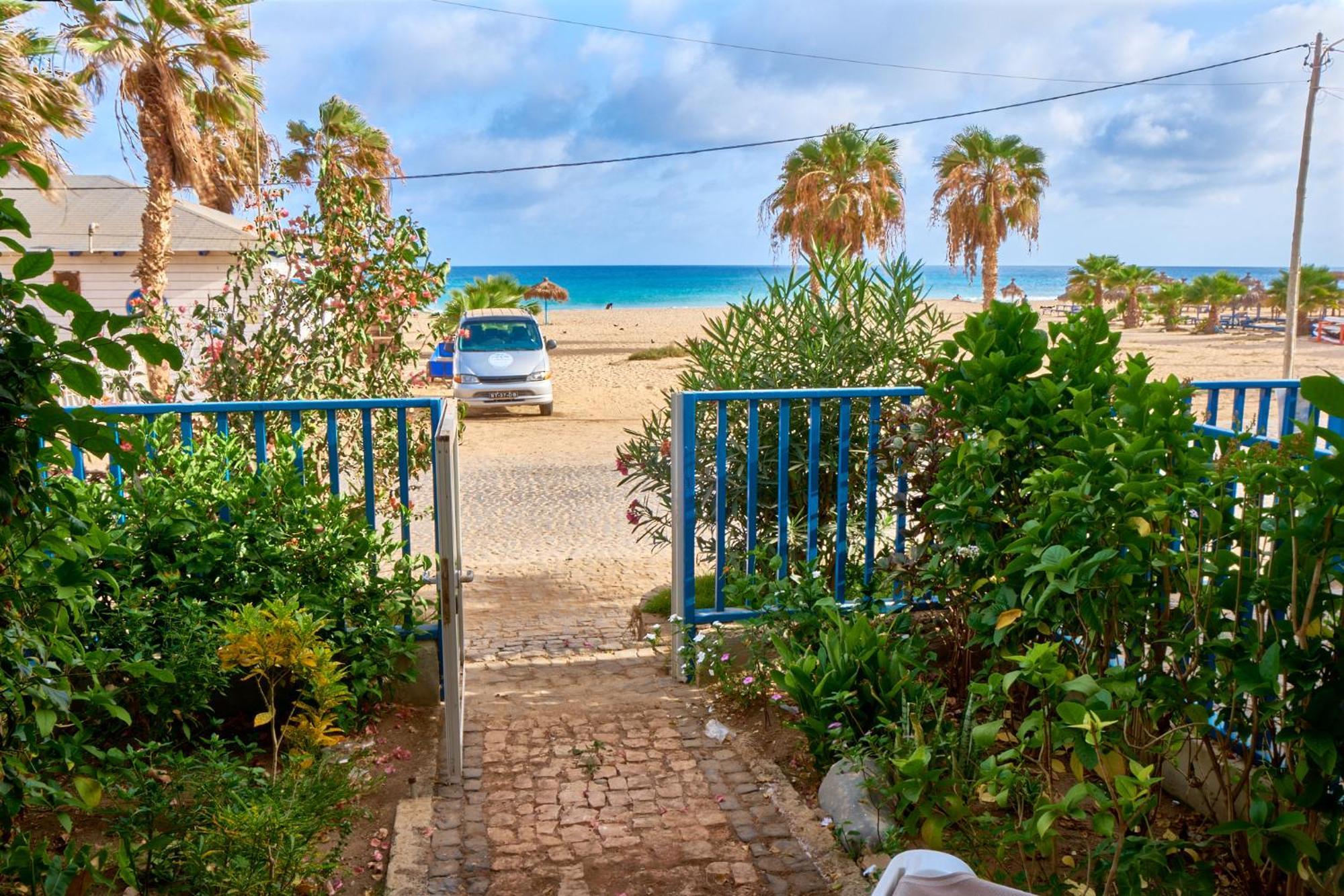 Leme Bedje Sea View - By Bobbywashere Санта-Мария Экстерьер фото